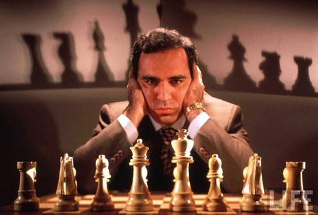 Kasparov Latviyadan vətəndaşlıq istədi