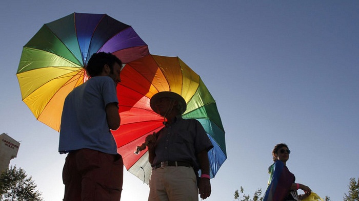 Etre gay, un handicap professionnel potentiel pour 58% des jeunes homosexuels