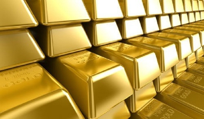 Gold prices climb with dollar falling