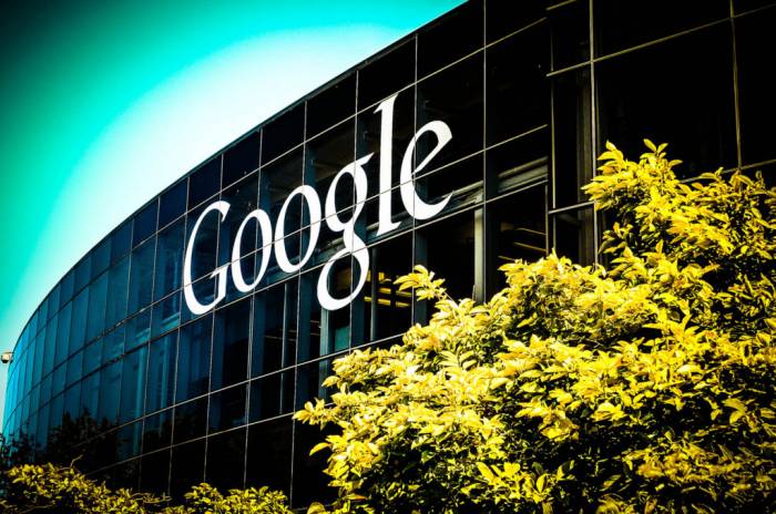 Google annule une réunion sur un mémo anti-parité après des menaces