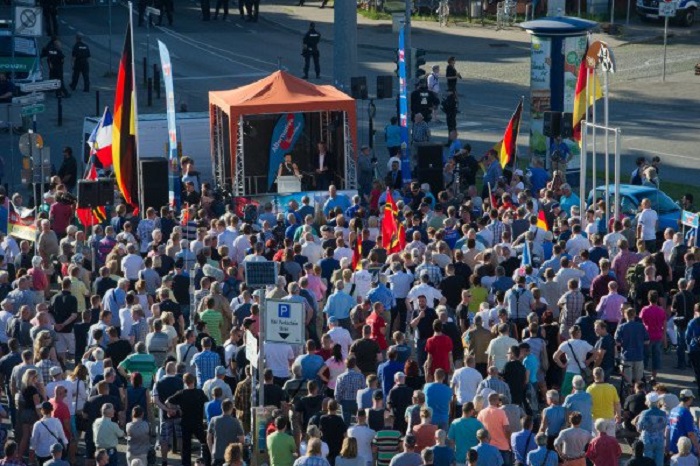 Umfrage: AfD überholt Grüne und ist Nummer 3 in Deutschland