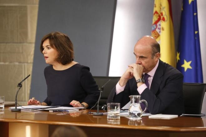 El Gobierno prevé bajar el paro al 16,6% en 2017 pese a la desaceleración