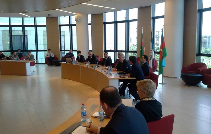 Azerbaijan, Turkmenistan considering opening new transport route