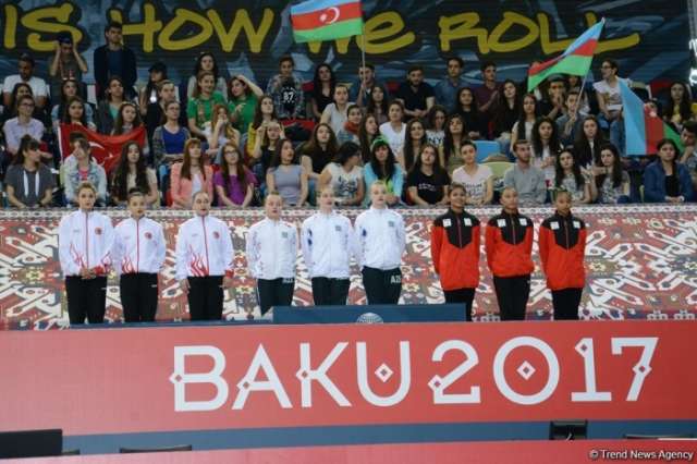 Award ceremony held for winners in artistic gymnastics at Baku 2017