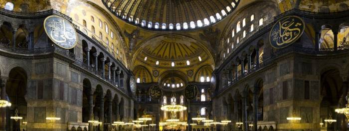 Griechenland verurteilt Gebetsruf in der Hagia-Sophia