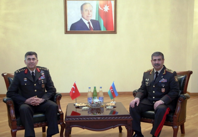 Azerbaijani Defense Minister meet with Turkish Land Forces Commander - PHOTOS