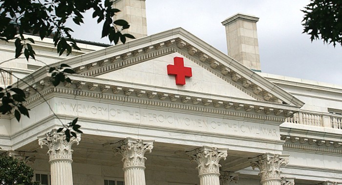 En Haití piden que no den dinero a la Cruz Roja Americana