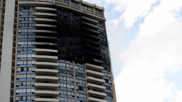 Trois morts dans l'incendie d'une tour à Hawaï