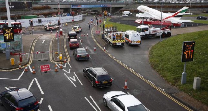 Runway protesters cause traffic chaos at London`s Heathrow airport