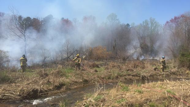 Helicopter crashes on train tracks near Baltimore-Washington Airport