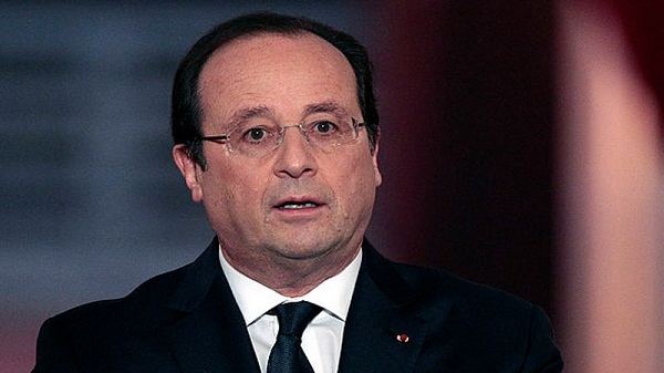 Crise migratoire: "Il faut coopérer avec la Turquie", a estimé François Hollande