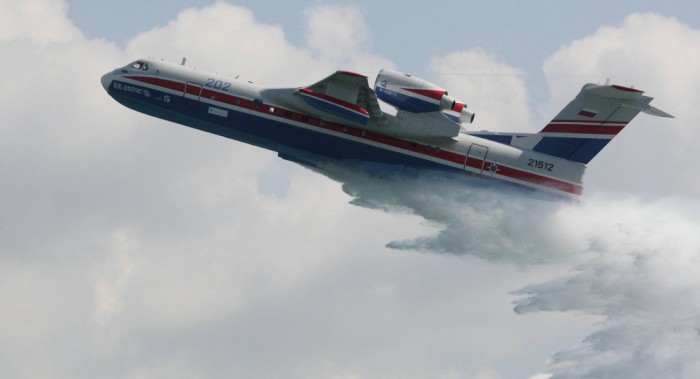 Hidroaviones rusos extinguen incendios forestales en Portugal 