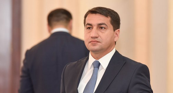 Hikmet Hajiyev: Die Provokationen Armeniens zielen darauf ab, die Beilegung des Konflikts zu verhindern