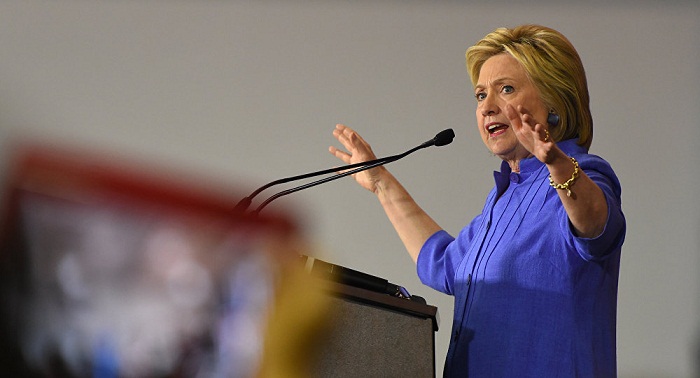 Hillary Clinton accepte l`investiture démocrate pour la présidentielle