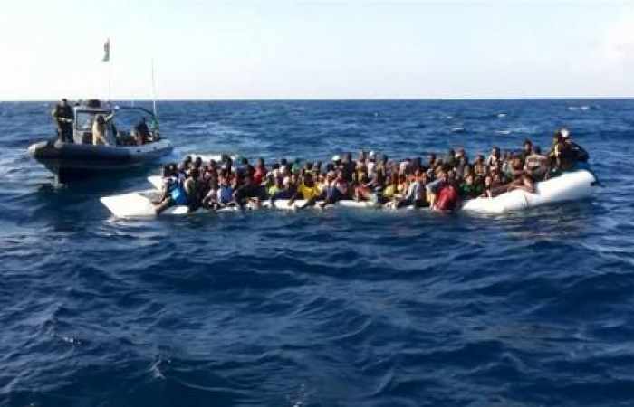 Attack on Yemen migrant boat 'kills 31'