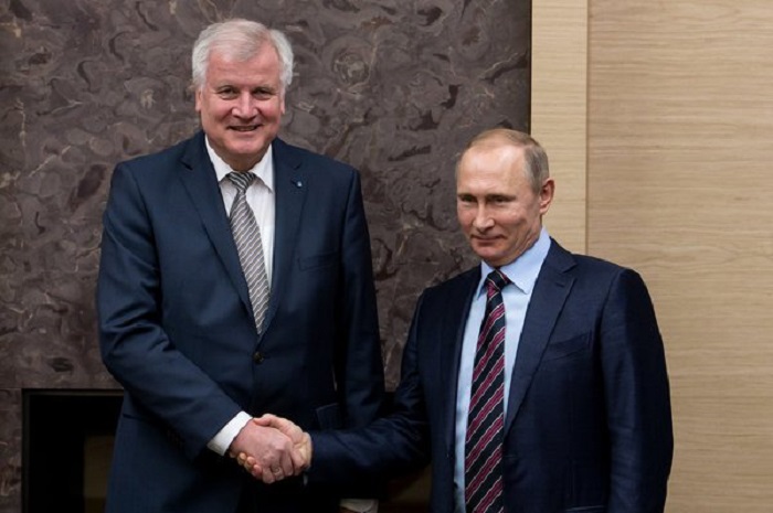 Horst Seehofer zu Besuch bei Wladimir Putin