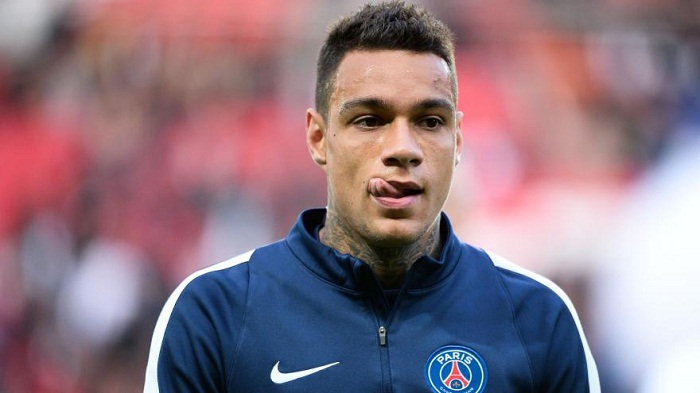 Van der Wiel quitte le PSG