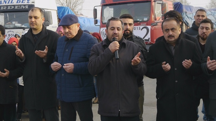 İHH setzt Schwerpunkt ihrer Hilfslieferungen auf Latakia – Verpflegung für syrische Turkmenen