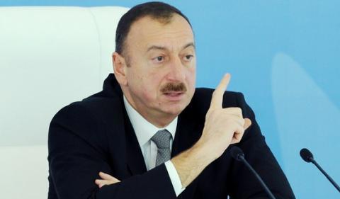 İlham Əliyev: `Ölkədə milli satqınlar var` İlham Əliyev: `Ölkədə milli satqınlar var`