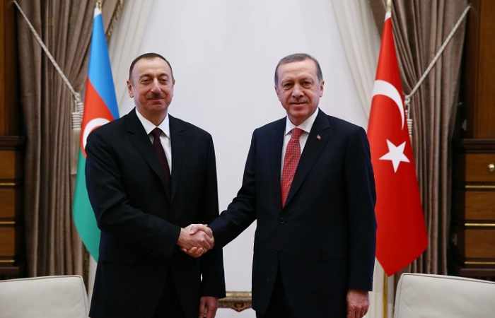 Référendum en Turquie: Ilham Aliyev, premier dirigeant étranger à féliciter Erdogan