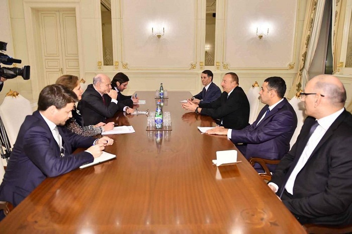 Ilham Aliyev reçoit le Secrétaire d’Etat français au Développement et à la Francophonie