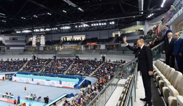Ilham Aliyev watched Azerbaijan-Turkey volleyball match
