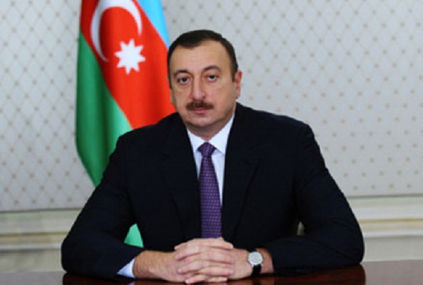 Ilham Aliyev: Azerbaiyán y Rusia poseen el potencial económico 