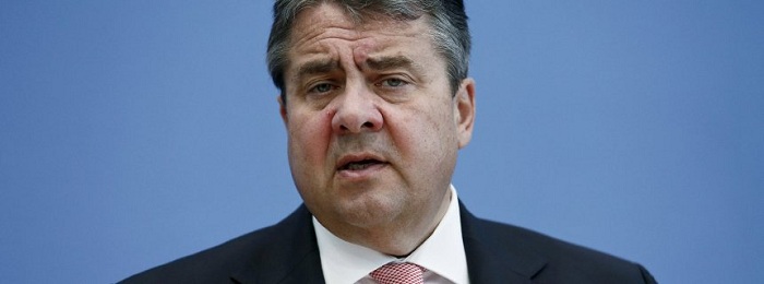 Rechtspopulismus: Gabriel wirft Merkel Entkernung der Union vor