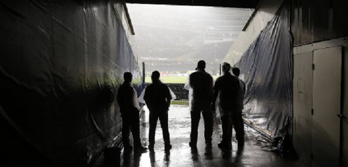 Zweieinhalb Stunden Regenpause im Copa-Halbfinale