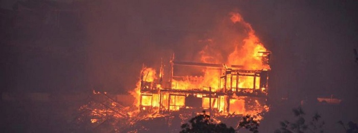 Waldbrände in Kalifornien: Neues Feuer zerstört Dutzende Gebäude