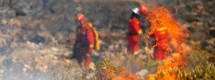 Urlauber fliehen vor Großbrand an Costa Blanca