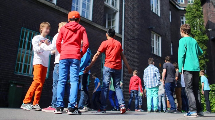 Schüler finden 30.000 Euro - und bekommen kargen Finderlohn