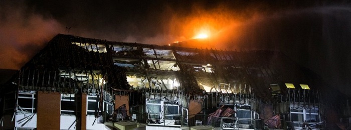 Mindestens zwei Tote bei Großbrand in Bochumer Uniklinik