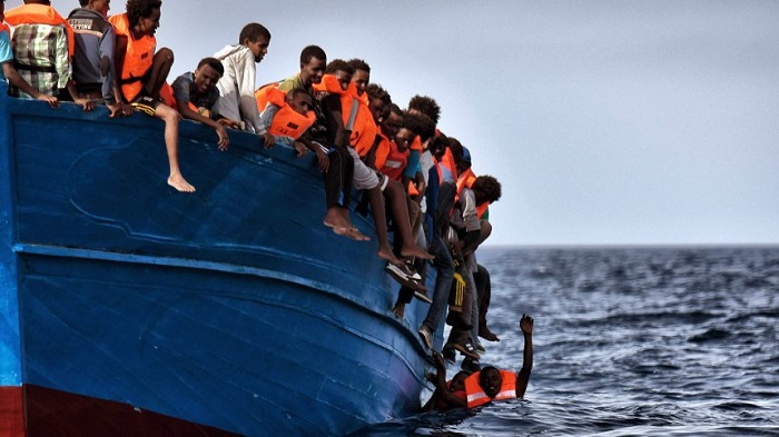 CSU will im Mittelmeer gerettete Flüchtlinge nach Afrika bringen lassen