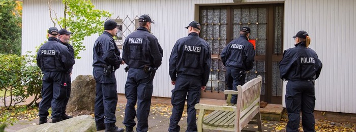 Familiendrama bei Hamburg Polizei findet Frauenleiche in Wedel