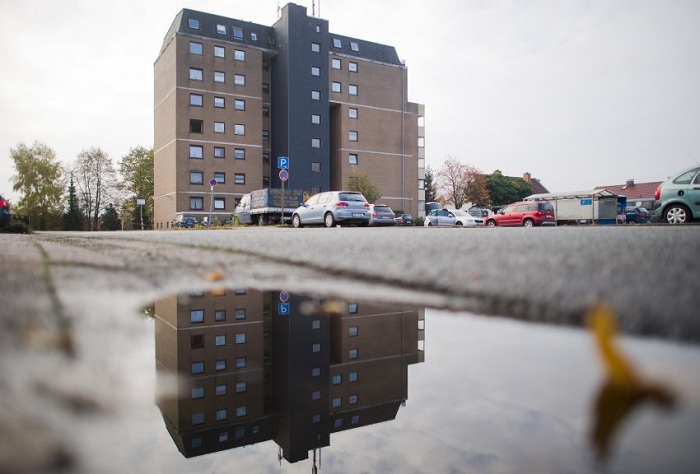 Polizeistreife fährt Pizzabotin tot