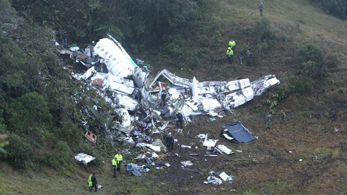 Flugbegleiterin berichtet von technischen Problemen