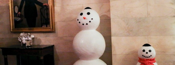 Obama wird vom Schneemann verfolgt