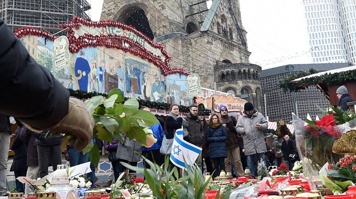 Weihnachtsmarkt am Breitscheidplatz wieder geöffnet