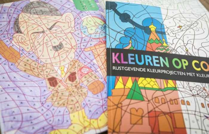 Drogeriekette druckt Hitler ins Malbuch