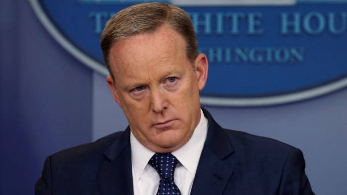 Weißes Haus denkt über neue Rolle für Spicer nach