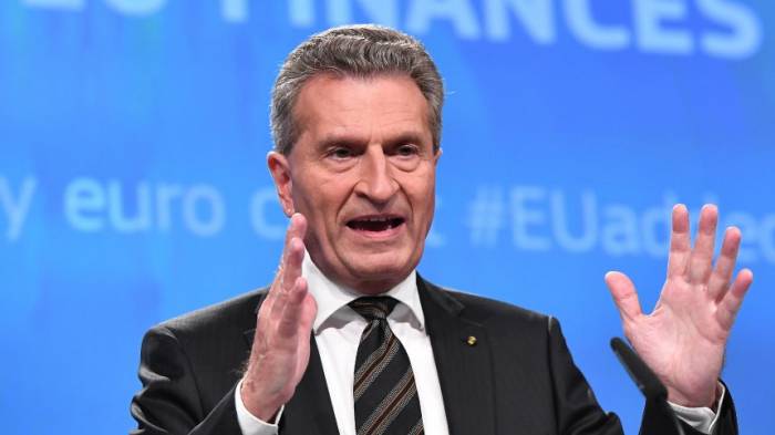 Oettinger fordert mehr Geld für die Türkei