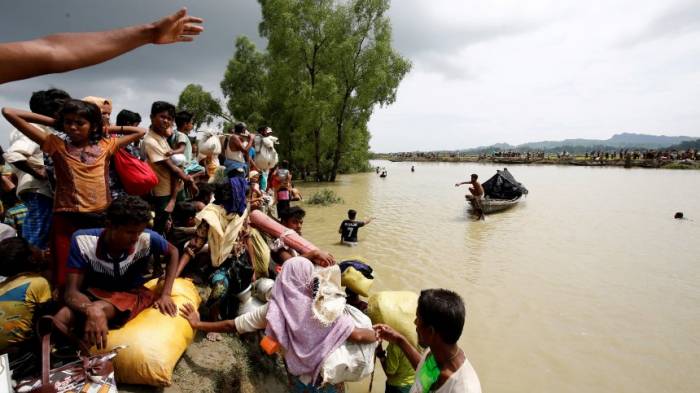 Mehr als 270.000 Rohingya auf der Flucht