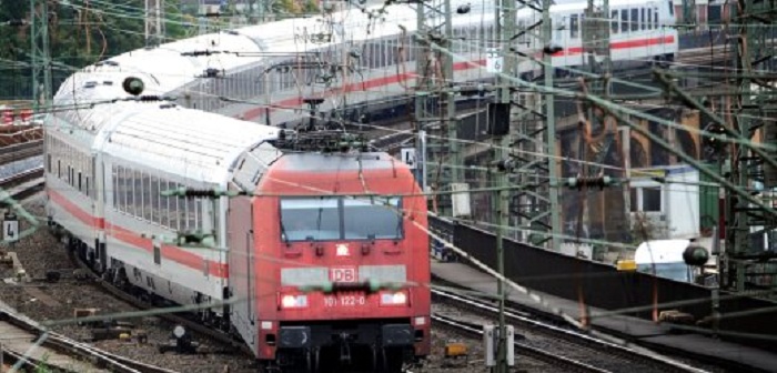 Glück im Unglück: Intercity überfährt 91-Jährige - sie erleidet nur Prellungen