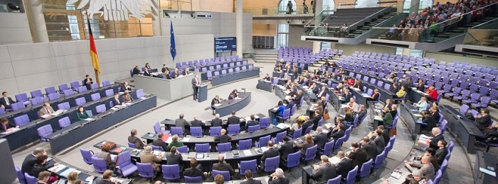 Bundestag beschließt umstrittene Vorratsdatenspeicherung