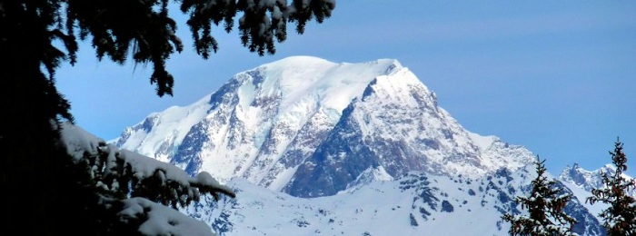 Unglück am Mont Blanc: Extremsportler springt offenbar in den Tod