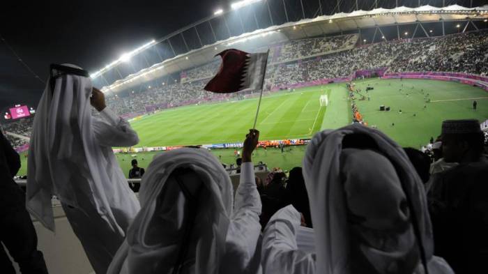 Deutsche Politiker ziehen WM in Katar in Zweifel