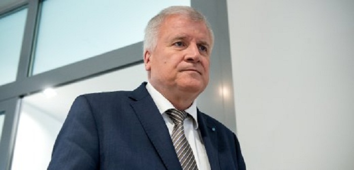 Streit in der Union: CDU stemmt sich gegen Seehofers Rentenpläne