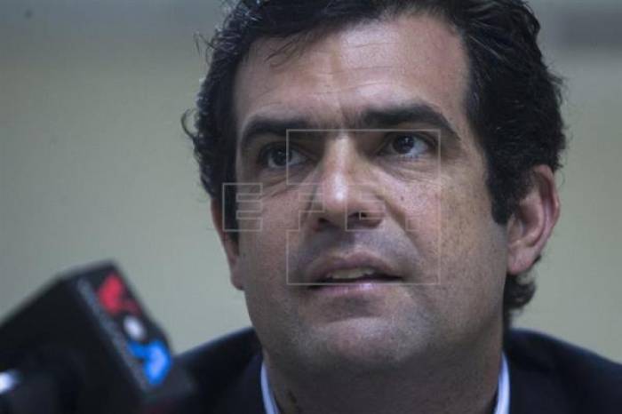 Liberan a tres venezolanos considerados "presos políticos", según una ONG
