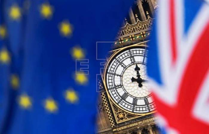 El Parlamento británico da el primer paso hacia la ruptura con la UE
